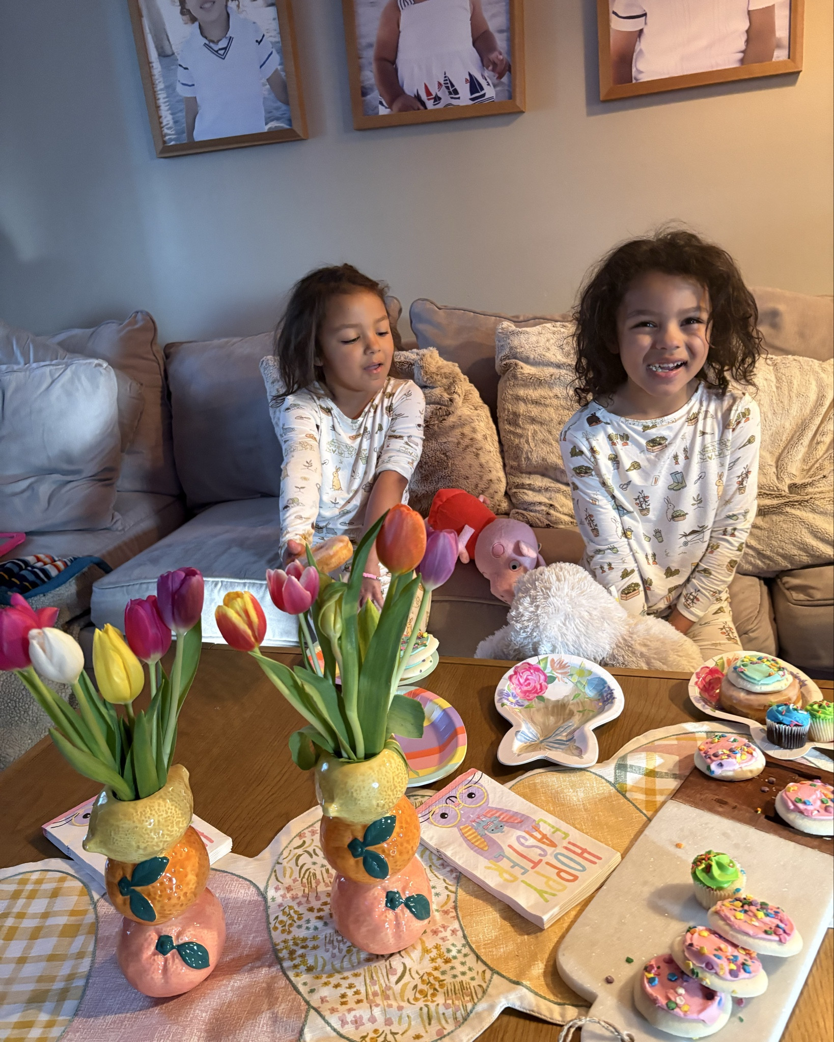 Easter brunch in our @bellabubear pajamas!! 