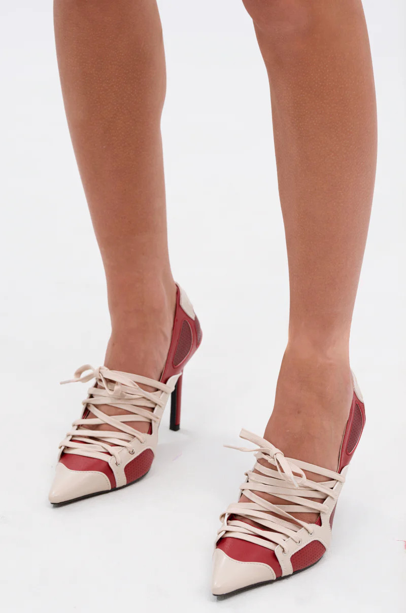 AZALEA WANG FIRST STRING BURGUNDY PUMP | AKIRA