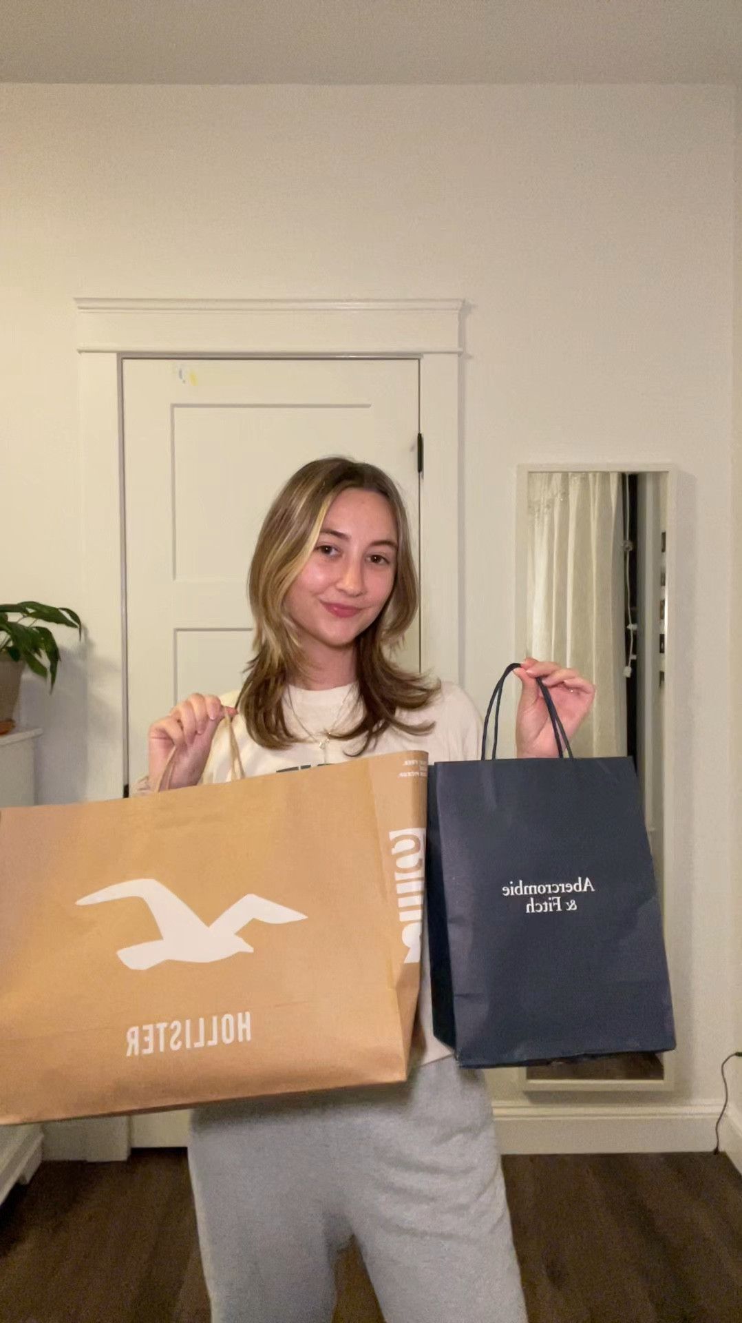 Summer clothing haul! Loving all these pieces from Hollister and Abercrombie

#LTKVideo #LTKSeasonal #LTKStyleTip