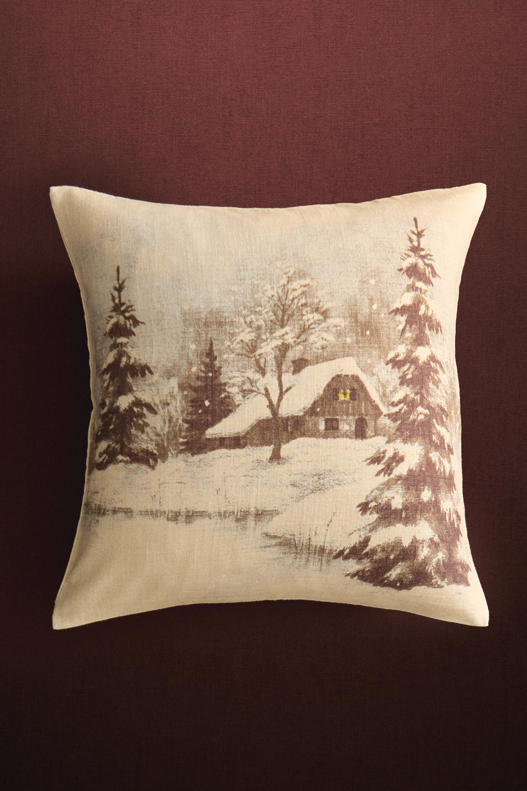 NEVADA HOUSE CHRISTMAS THROW PILLOW COVER | Zara Canada