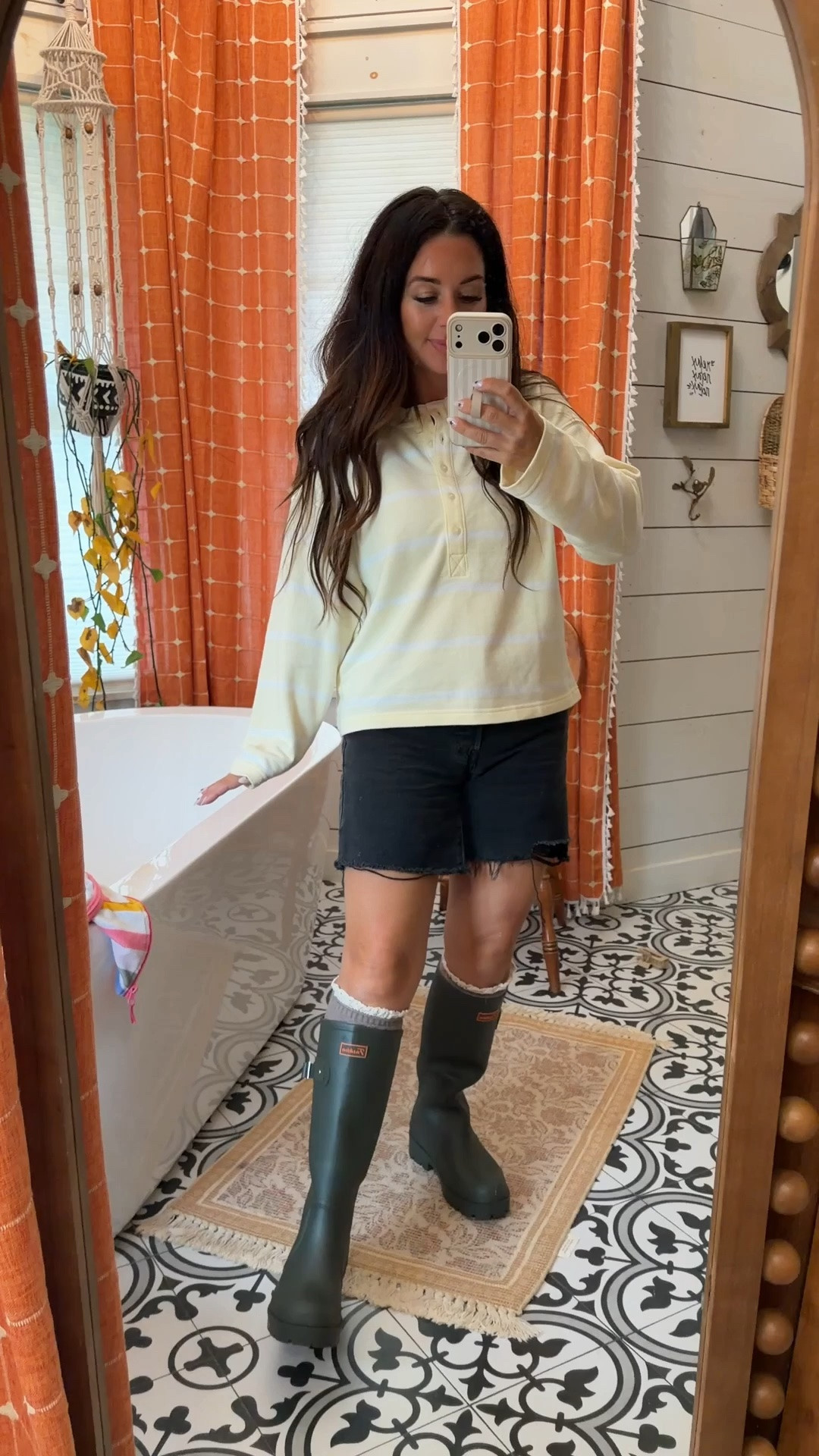Ok the boots are back in stock and I’m about to get the red too!!! Also don’t forget to add the insoles for the extra hidden height if you are a Shorty like me. Sweatshirt aerie got it right! Fall preview

#LTKgrwm #LTKootd #LTKvlog