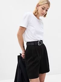 SoftSuit Pleated Shorts in TENCEL™ Lyocell | Gap (US)
