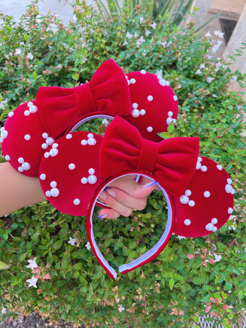 Red velvet Pearl Ears | Etsy (Global)