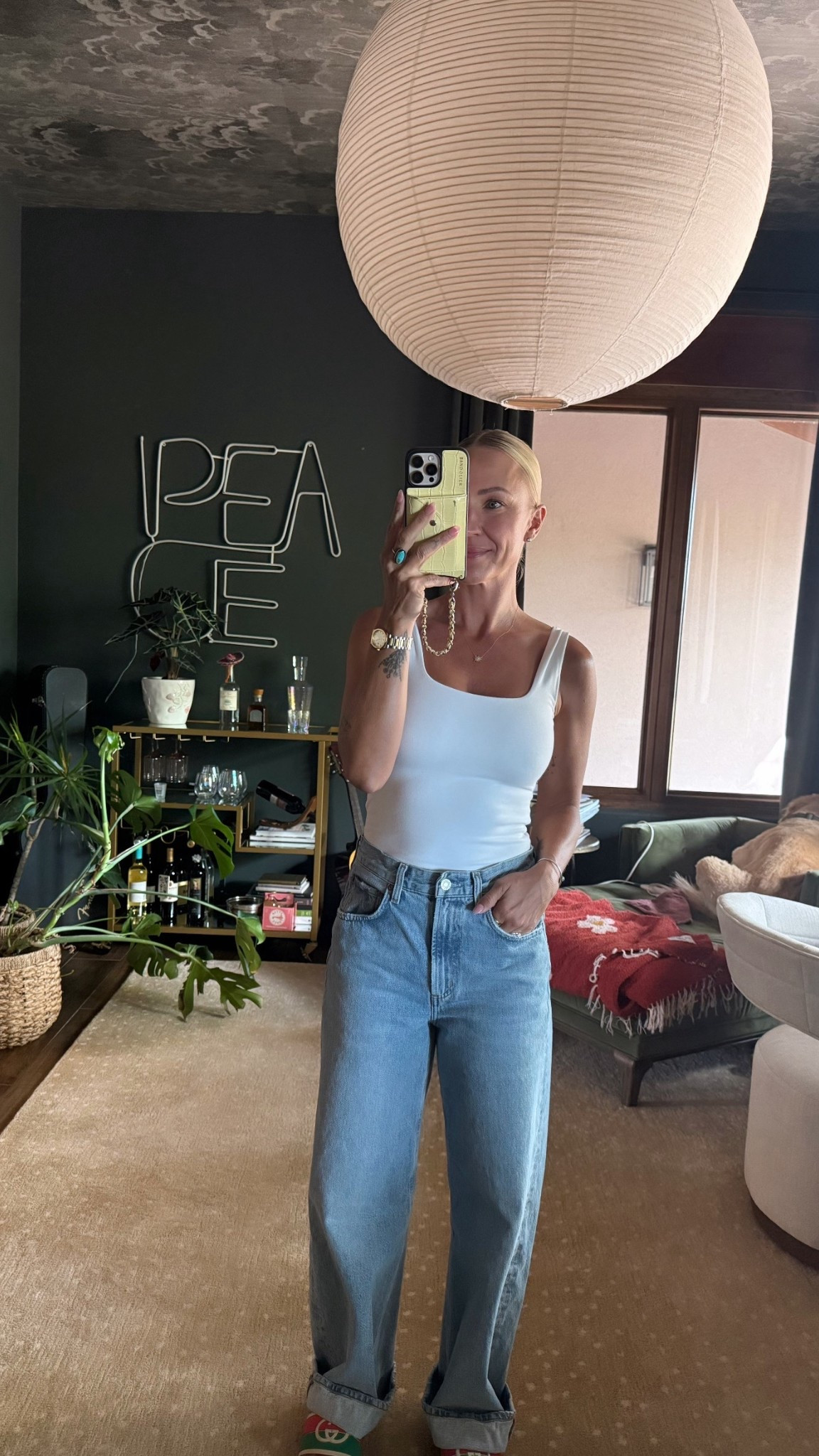 Small tank
Tts jeans (run baggy!)
Old Gucci slides 

#audreyuhler #agolde #abercrombie #jeans 

#LTKOver40