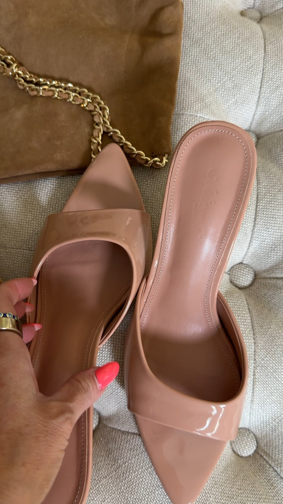 Loving these nude heels for all my outfits  

#LTKootd #LTKmomlife #LTKdayinmylife