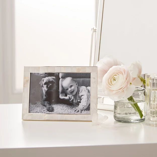 Mother of Pearl Photo Frame – 4x6” | The White Company (UK)