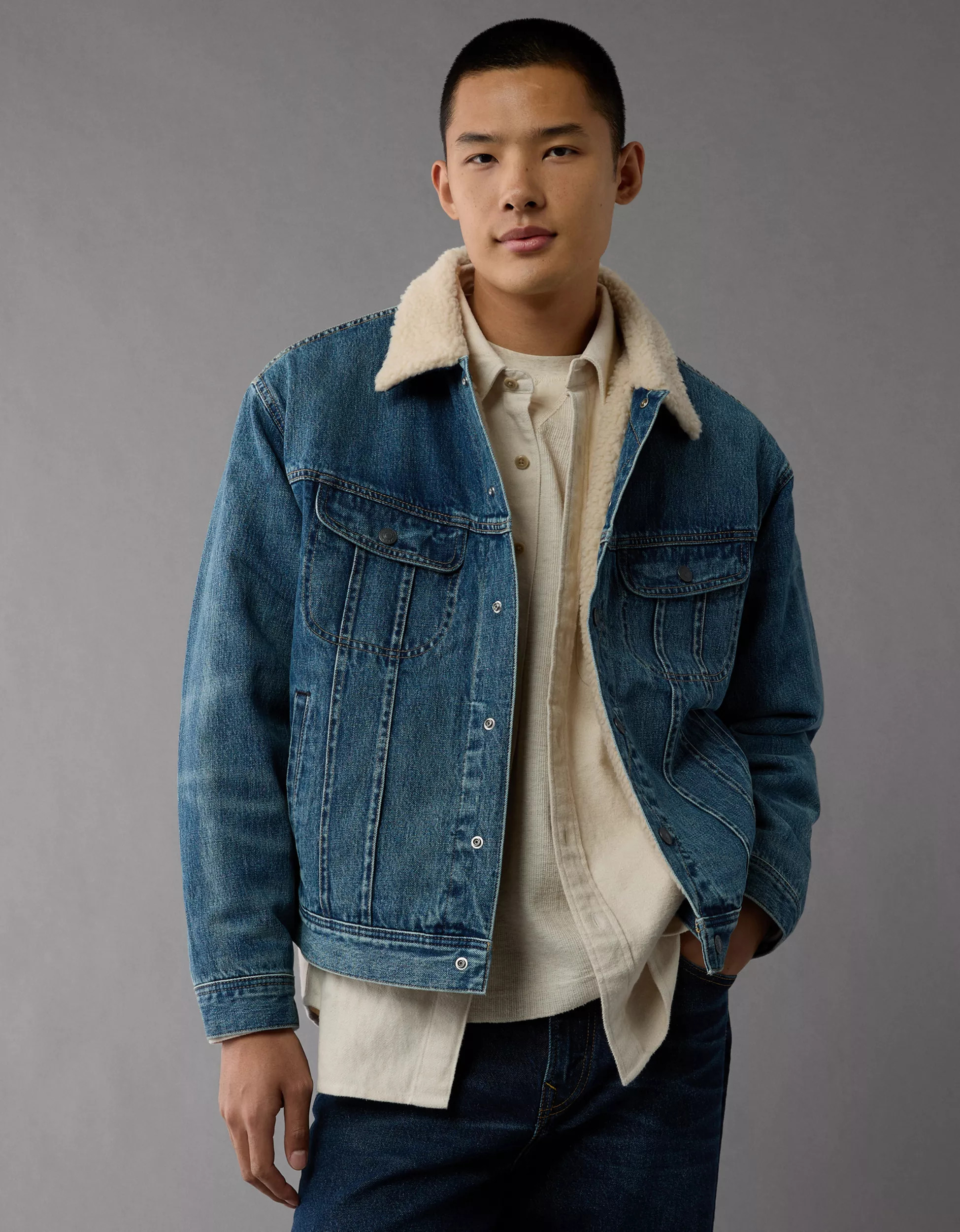 AE Sherpa Denim Trucker Jacket | American Eagle Outfitters (US & CA)