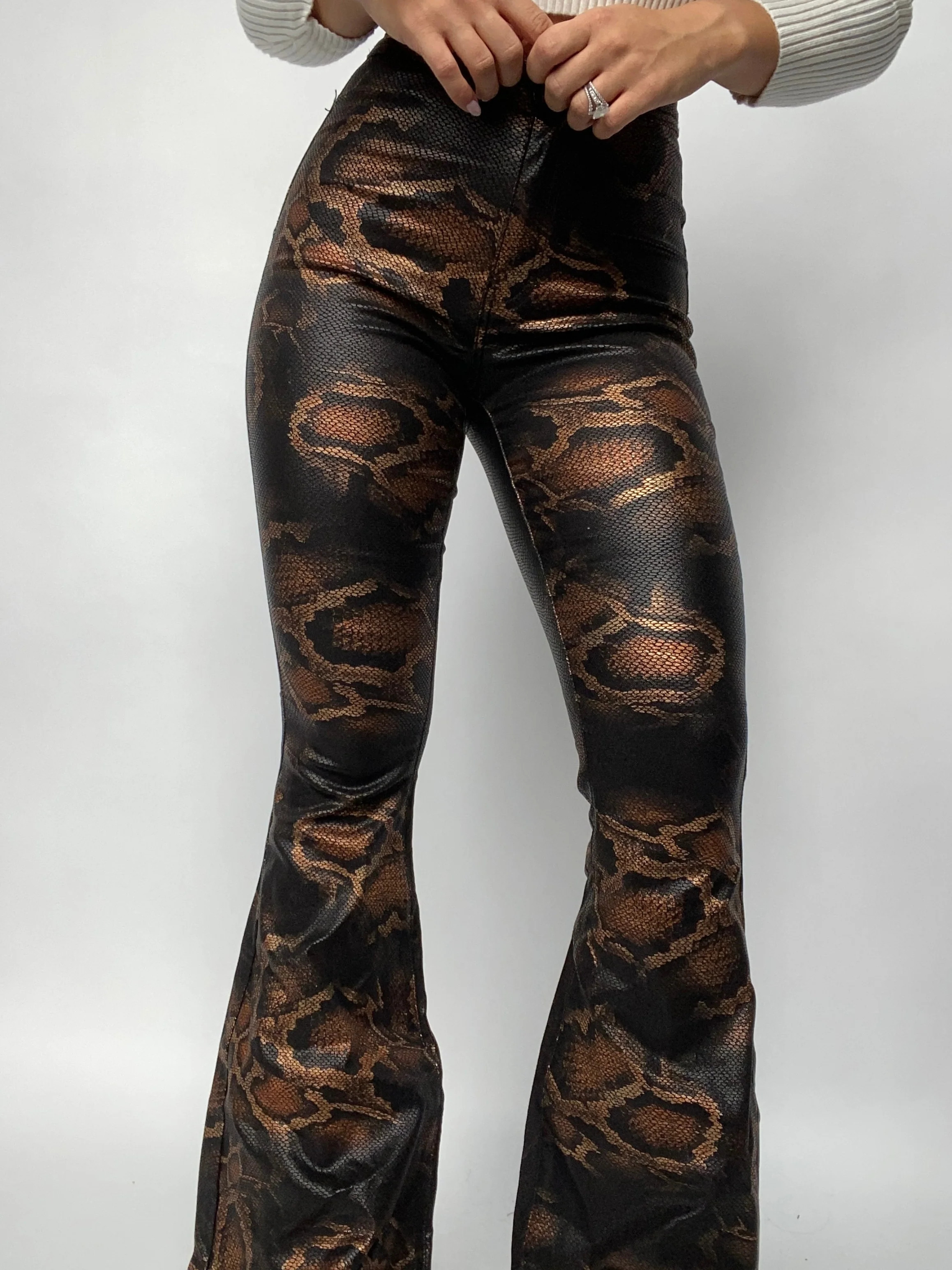 Fiona High Waisted Bell Bottom Flare Jeans - Snakeprint | Willow Boutique