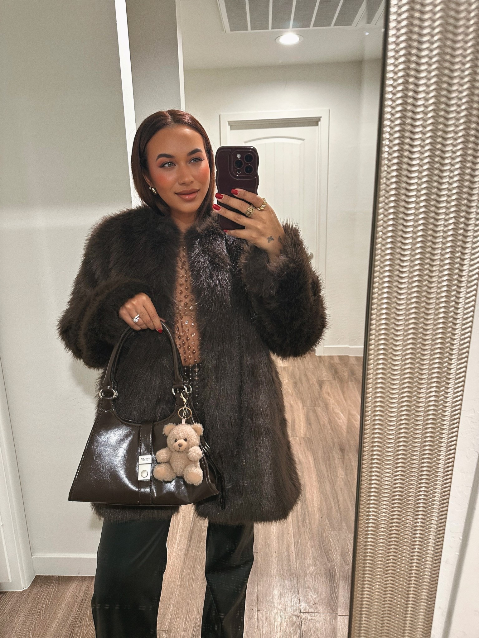 The perfect fur coat 🤎

#LTKootd #LTKHoliday #LTKgrwm