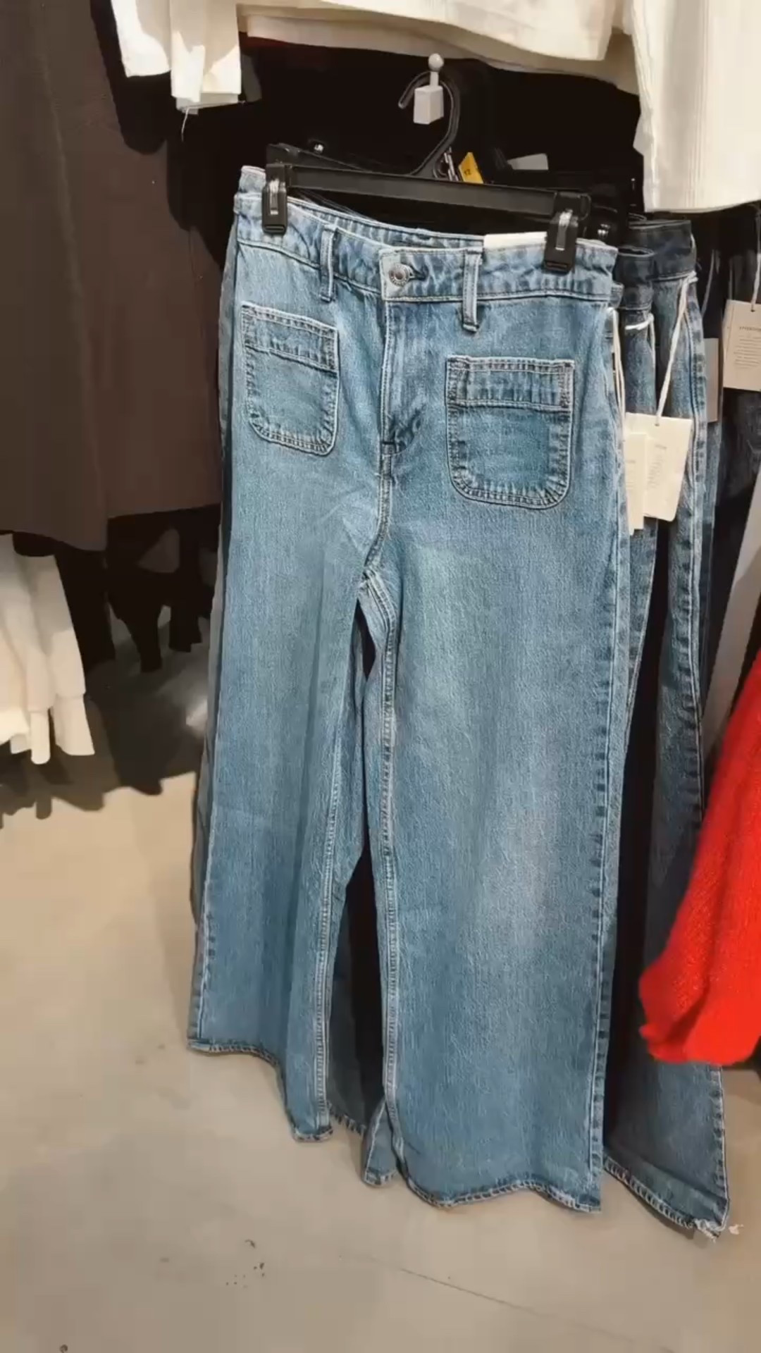 🤍 The viral $30 designer look a like Walmart jeans are FINALLY back in stock!!!! 

#LTKootd #LTKdayinmylife #LTKGiftGuide