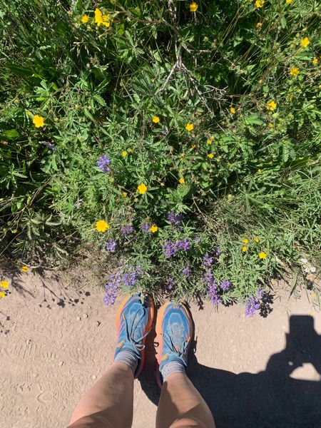 happy hiking feet 🥾