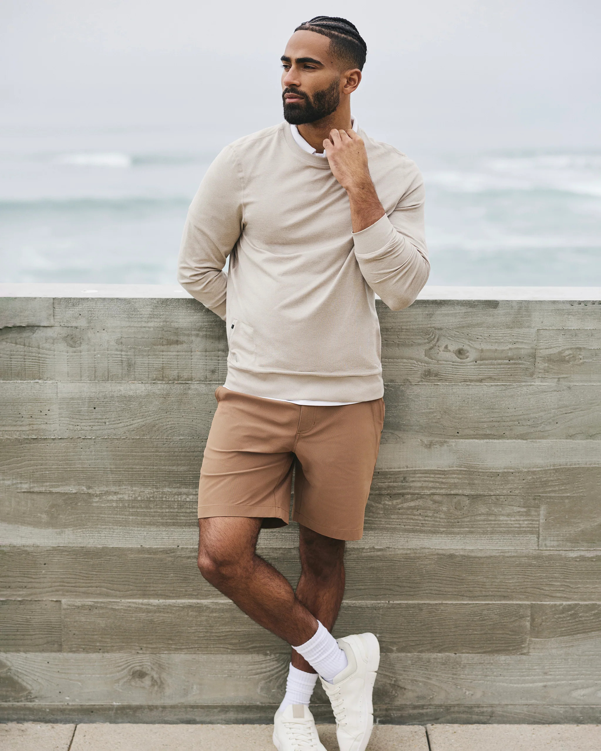 Meta Short 8" | Men's Pecan Classic Chino Shorts | Vuori | Vuori Clothing (US & Canada)