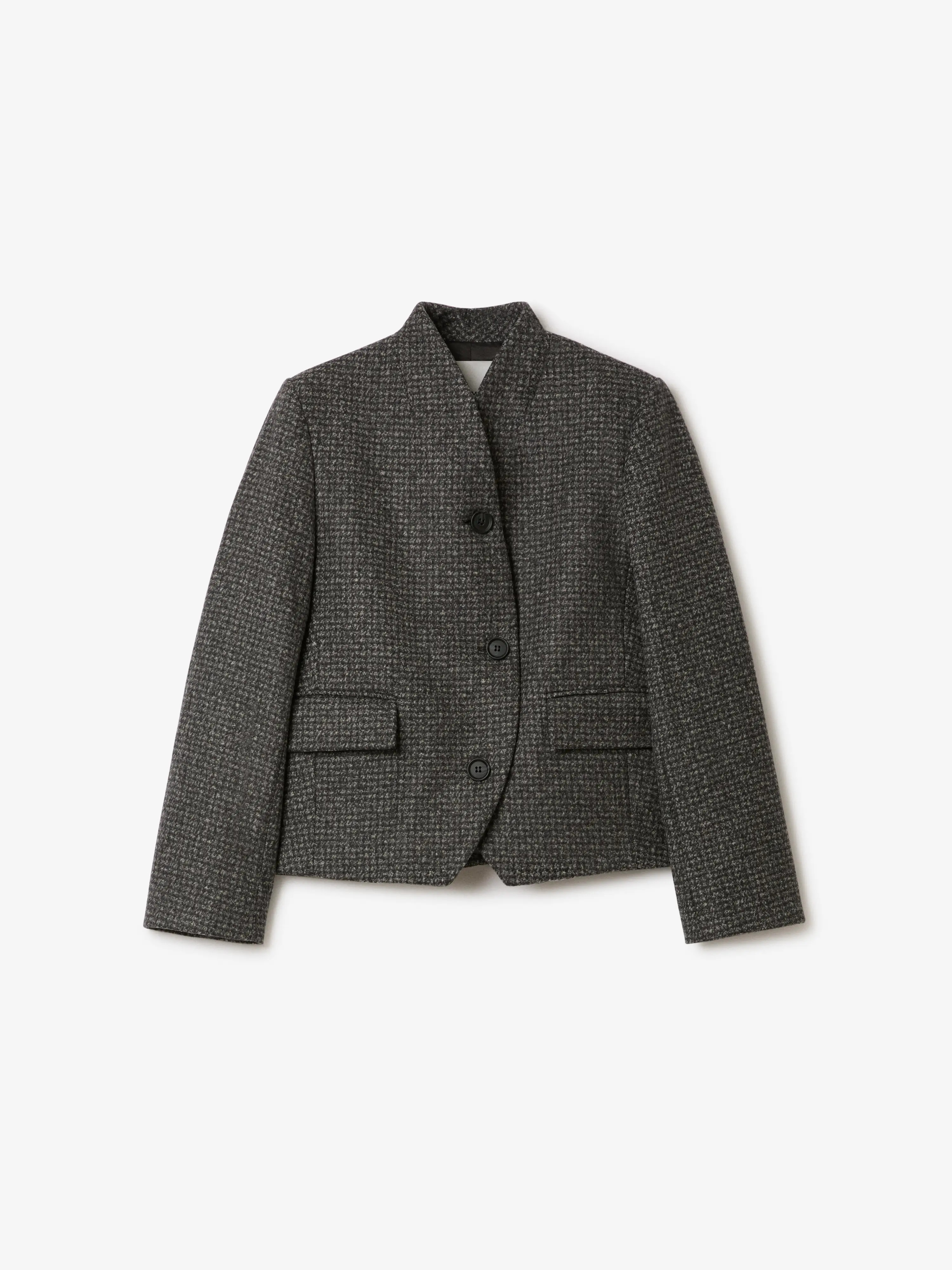 Short curved jacket | House of Dagmar