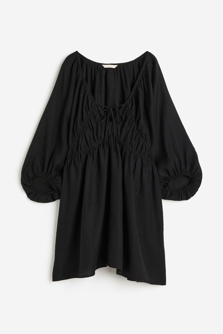 Oversized Lyocell-blend Dress - Plunge Neckline - 3/4 sleeve - Black - Ladies | H&M US | H&M (US + CA)