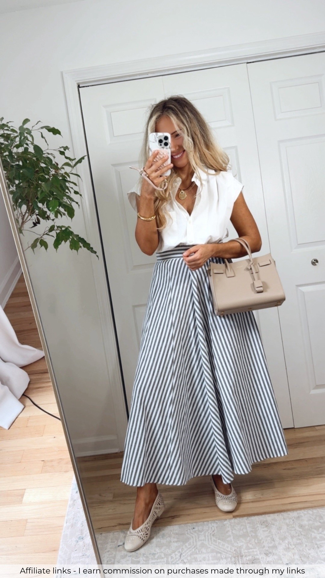 Affiliate links - I earn commission on purchases made through my links 

Teacher outfits
Amazon fashion skirt
Zara white button up shirt short sleeves