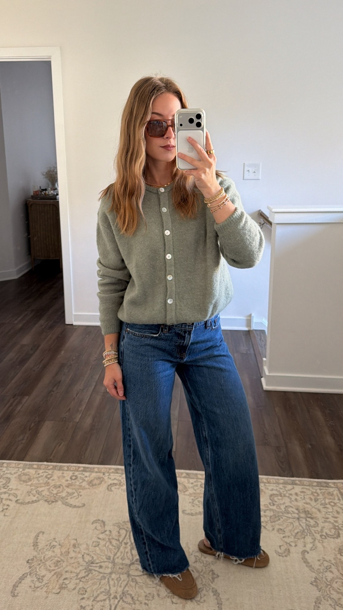 10/9/26 Casual Fall Outfit of the Day 🍂🤎

A casual fall outfit with some of my favorite wardrobe staples lately 🍂🤎 Wearing my favorite @abercrombie Ultra Loose jeans with my American Vintage Vito sweater, Bibi Lou slides + VEHLA sunglasses. @Anthropologie
Such an easy, effortless outfit for fall! Linking everything I can
