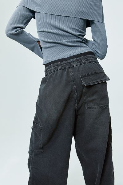 Pantalón parachute en denim | H&M (FR, IT, ES, PT, BE)