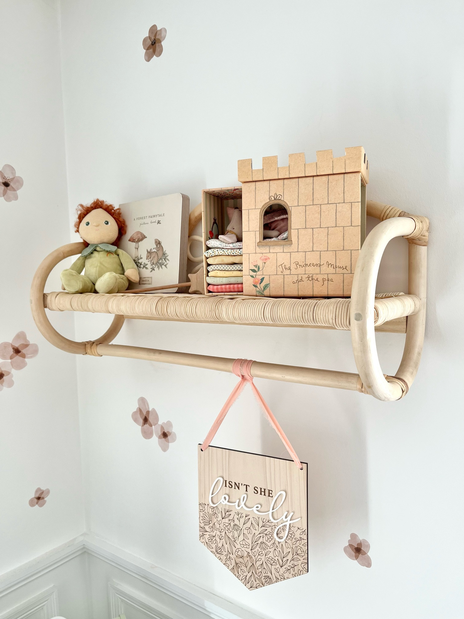 Shelfie styling ✨

Visit @crescenthouse_living for more product tags 🏷️ 

#LTKkids #LTKstyletip #LTKhome