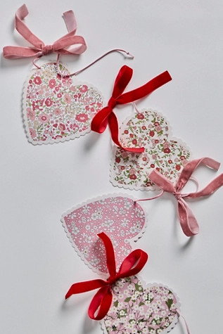 Meri Meri x Liberty Heart Garland | Free People (Global - UK&FR Excluded)