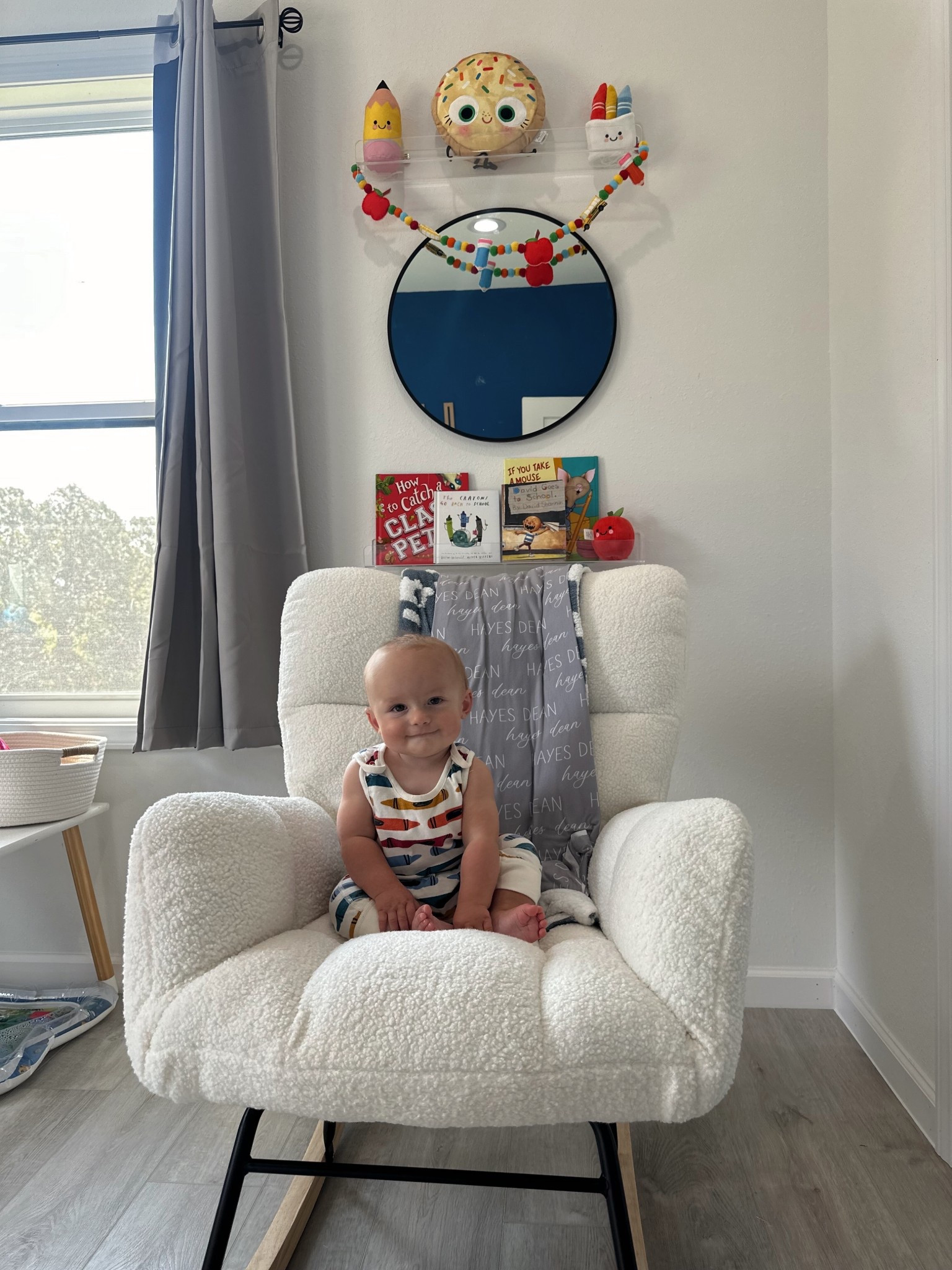 Back to school backdrop #backtoschool #kids 