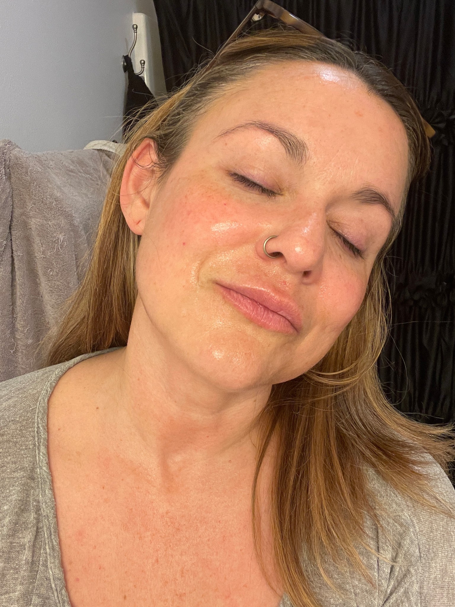 My everyday glass skin routine is officially linked 🤍 If you’ve been asking what I use for hydrated, smooth, glowing skin — it’s all in my LTK. I keep my routine simple but super effective with a few Korean skincare favorites that focus on hydration, skin texture, and that dewy glow.

These products have seriously helped my skin look brighter, smoother, and more even, and they’re perfect if you love a routine that feels a little luxe but is still easy for busy mornings. Think glass skin, hydrated barrier, and healthy glow without a complicated 10-step routine.

Everything in this routine is from Medicube + VT Cosmetics, and I linked every step so you can shop it easily from the photo. If you’ve been trying to build a simple Korean skincare routine for glowing skin, start here.

✨ great for:
• daily skincare routine
• glass skin routine
• Korean skincare lovers
• smoothing texture
• hydrating + barrier repair
• low effort, high glow skincare

Tap the link in my LTK to see every product in my routine 🤍

#LTKBeauty #LTKmomlife #LTKselfcare