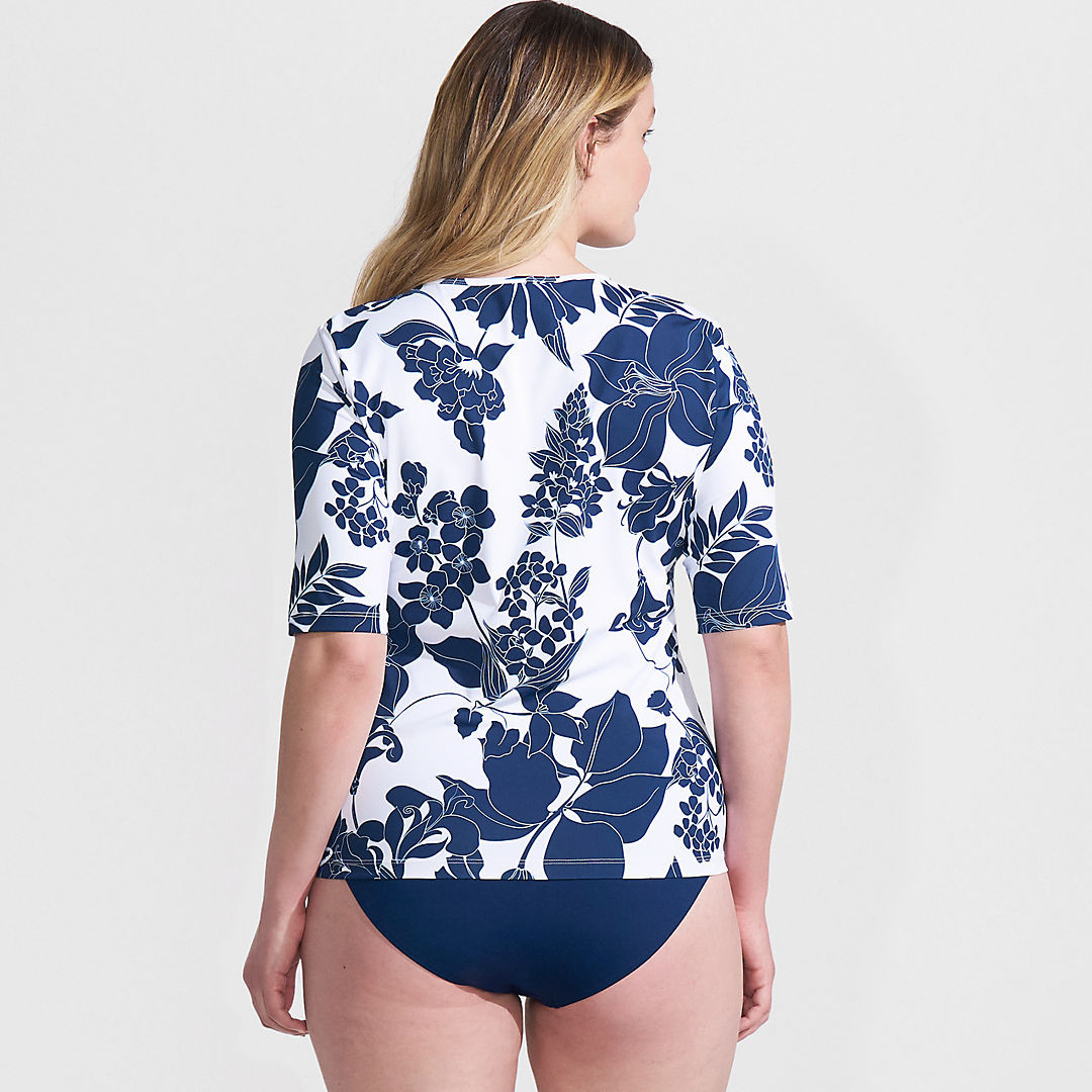 Women's Plus Size SunShade UPF 50 Elbow Sleeve Relaxed Rash Guard | Lands' End (US)