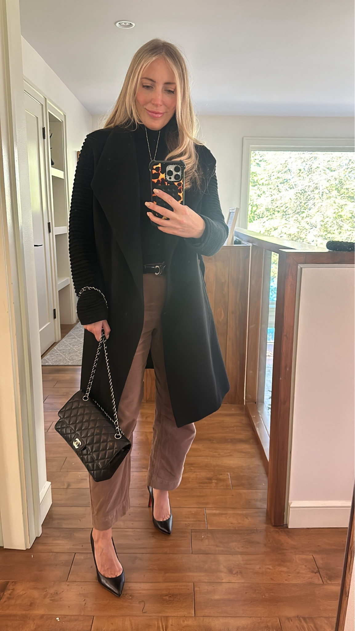 These pants are so comfy and can be dressed up or down. Wearing size 4 

#LTKautumn #LTKcanada #LTKwinter