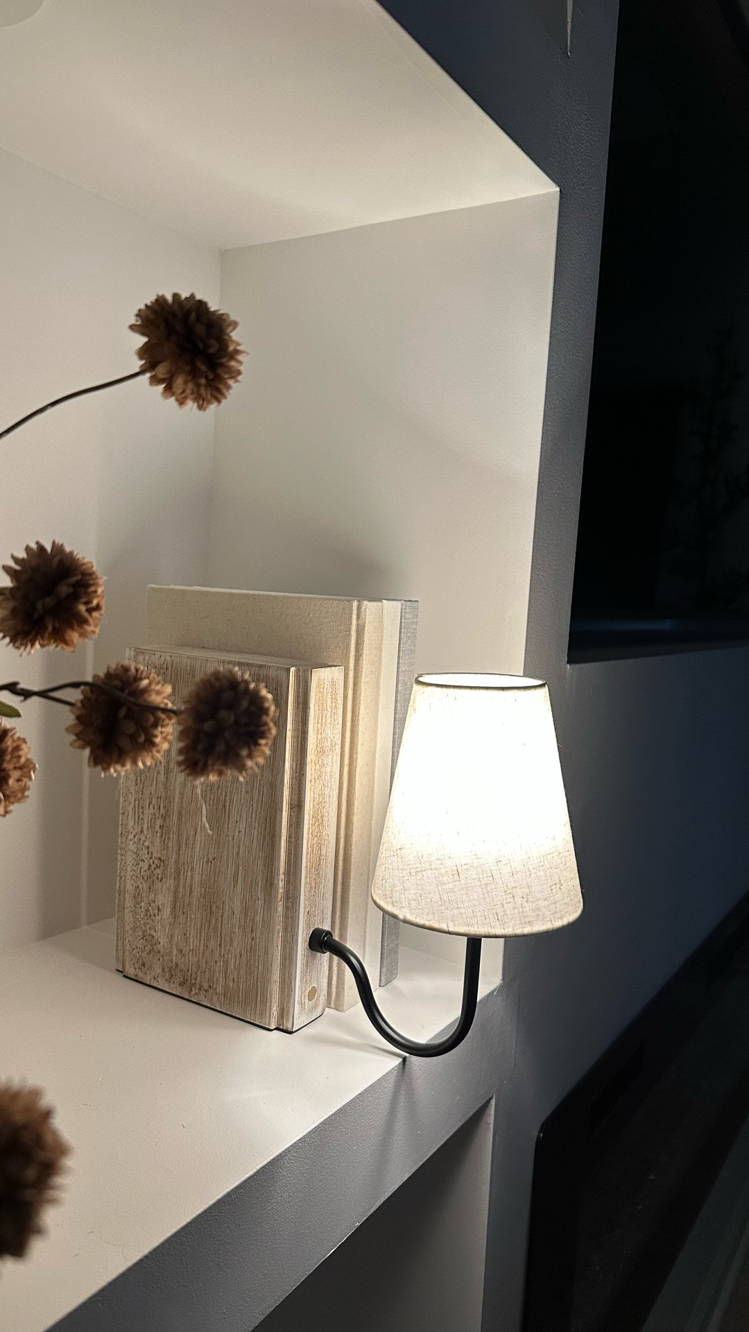 
Cordless, rechargeable, dimmable! Can be used anywhere in the house to create a beautiful ambiance! Amazing quality!  Would also make an a great gift! Comes in many other colors. 

#LTKU #LTKHome #LTKMothersDay