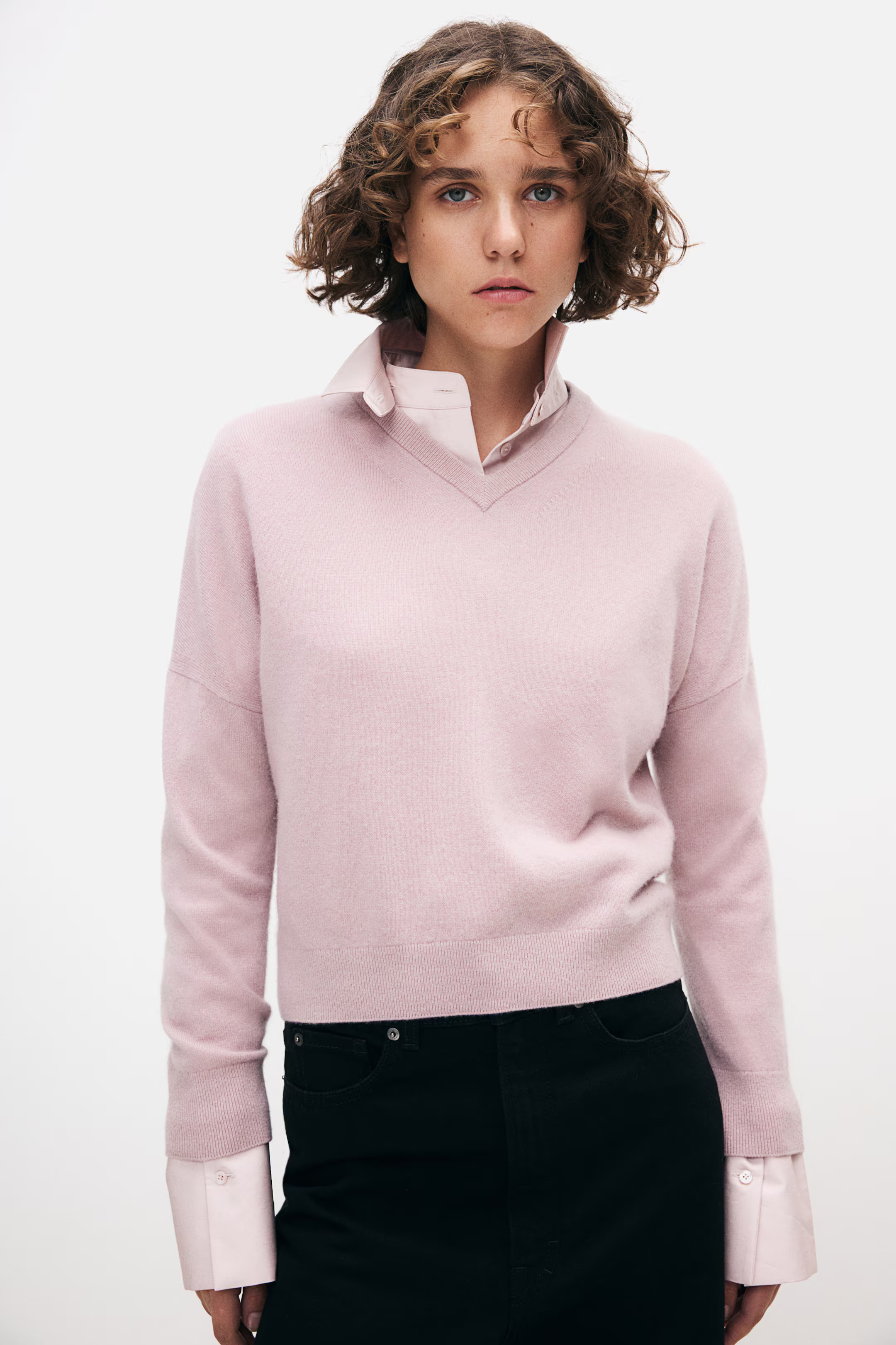 V-Neck Cashmere Sweater - V-neck - 3/4 sleeve - Light dusty pink - Ladies | H&M US | H&M (US + CA)