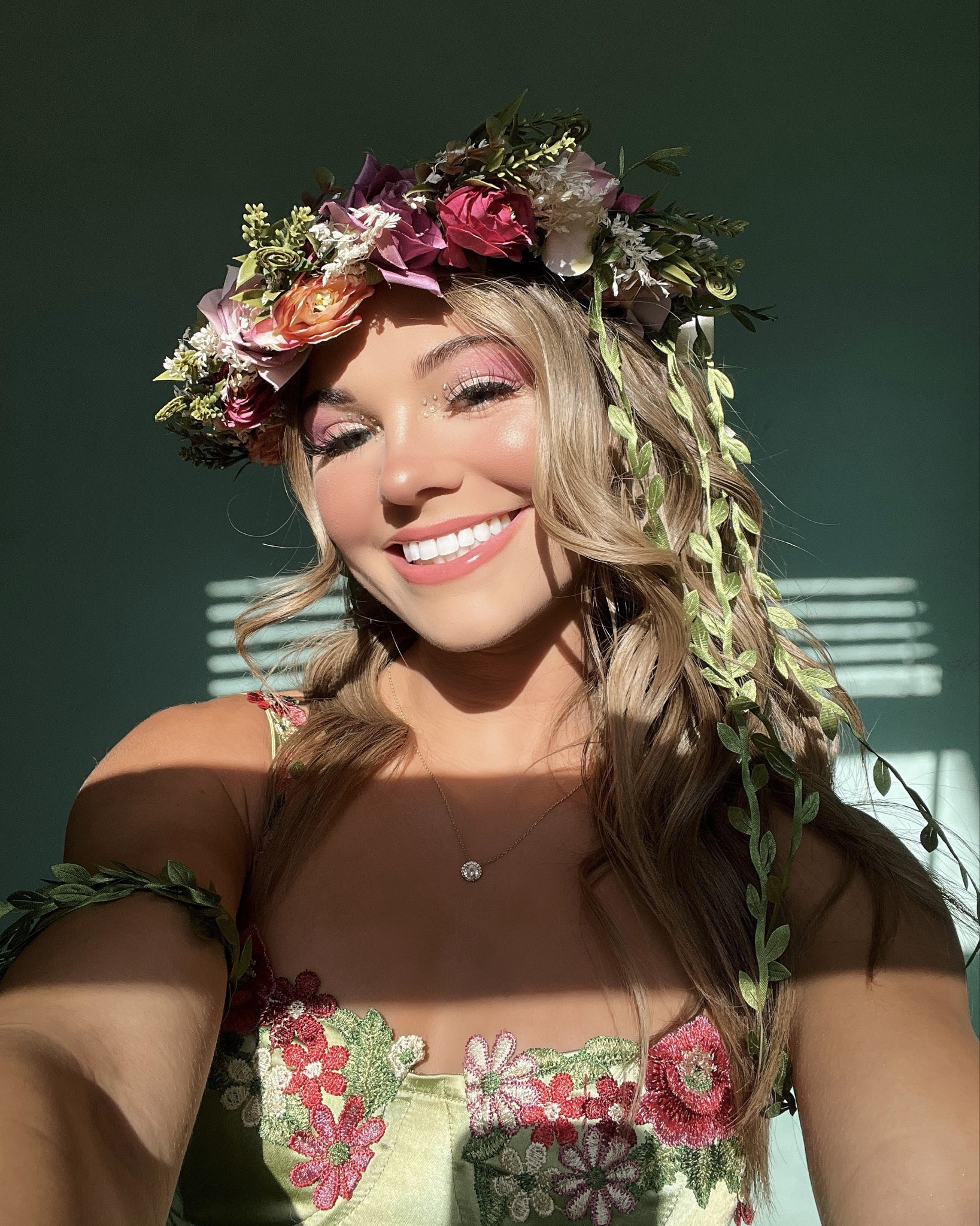 Green Goddess / Mother Nature Halloween Costume idea 🌿🌸💐

#LTKFallSale #LTKStyleTip #LTKSeasonal
