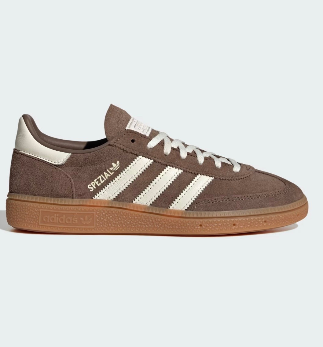 Trending adidas handball spezial sneakers 

#LTKShoeCrush #LTKSaleAlert #LTKHoliday