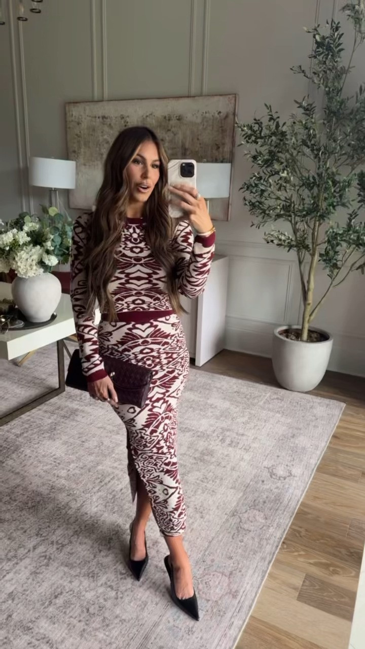 the most gorgeous set! wearing a small in both pieces

use code hollie35 for 35% off 🫶🏼 

 