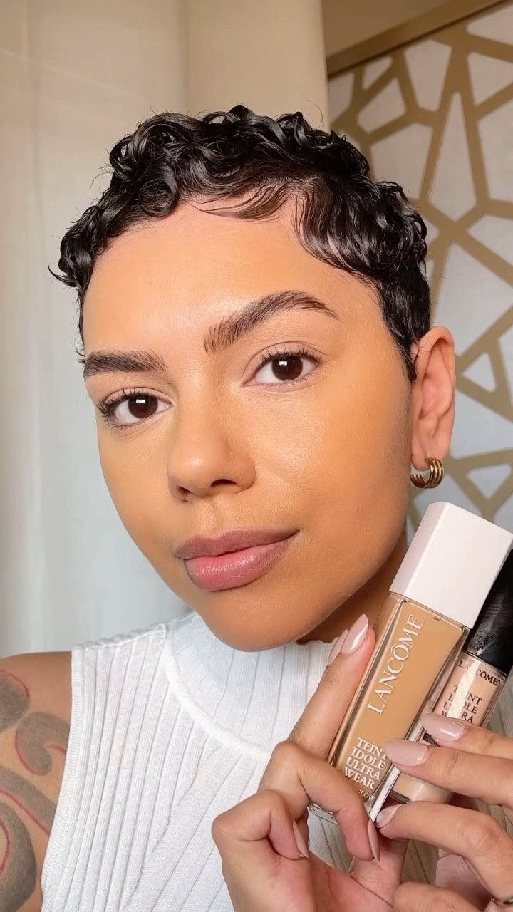 What a beautiful natural finish foundation:

I love the finish of this foundation! It’s not quite matte and flat but it doesn’t look overly radiant either. It’s a really pretty, soft focus, glowy skin finish. 

Wearing Lancome care and glow foundation 335w and TIENT IDÔLE concealer in 260! 

Natural makeup, glowy skin, natural look

#LTKbeauty #LTKVideo