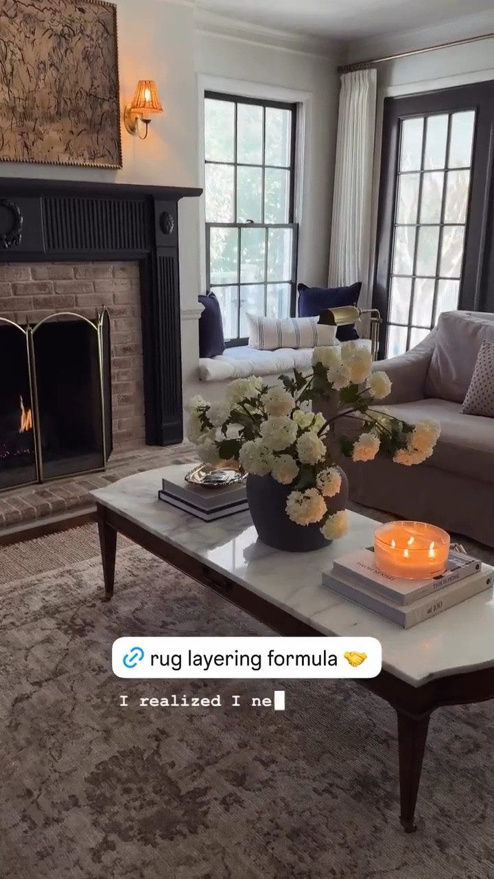 Layering rugs!

Living room decor, white sofa, couch, pottery barn York 

#LTKHome