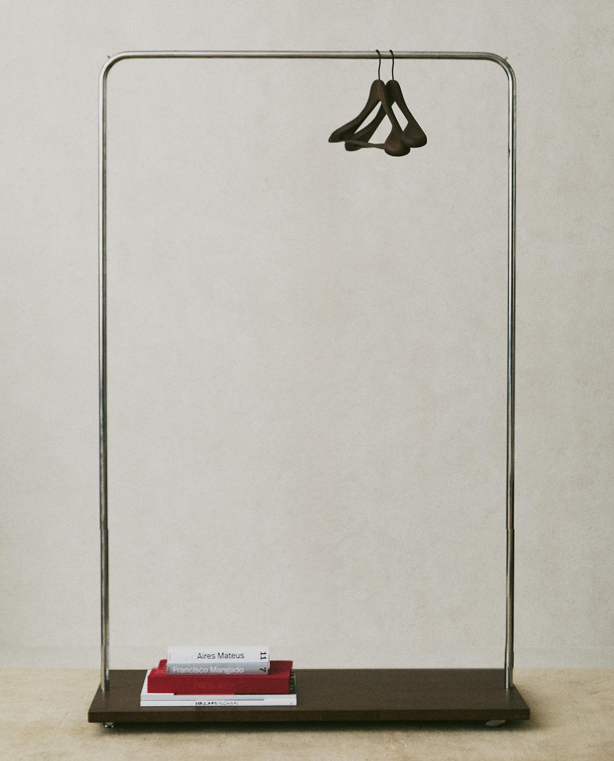 METAL AND WOOD CLOTHES RACK | Zara Home US