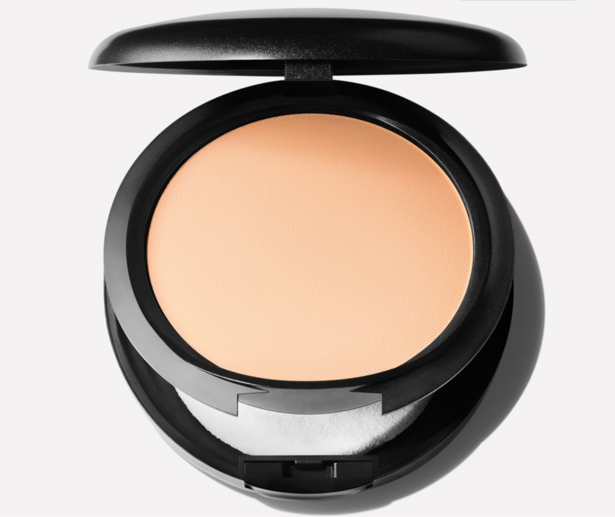 MAC Studio Fix powder plus foundation 

#LTKsalealert #LTKGiftGuide #LTKbeauty