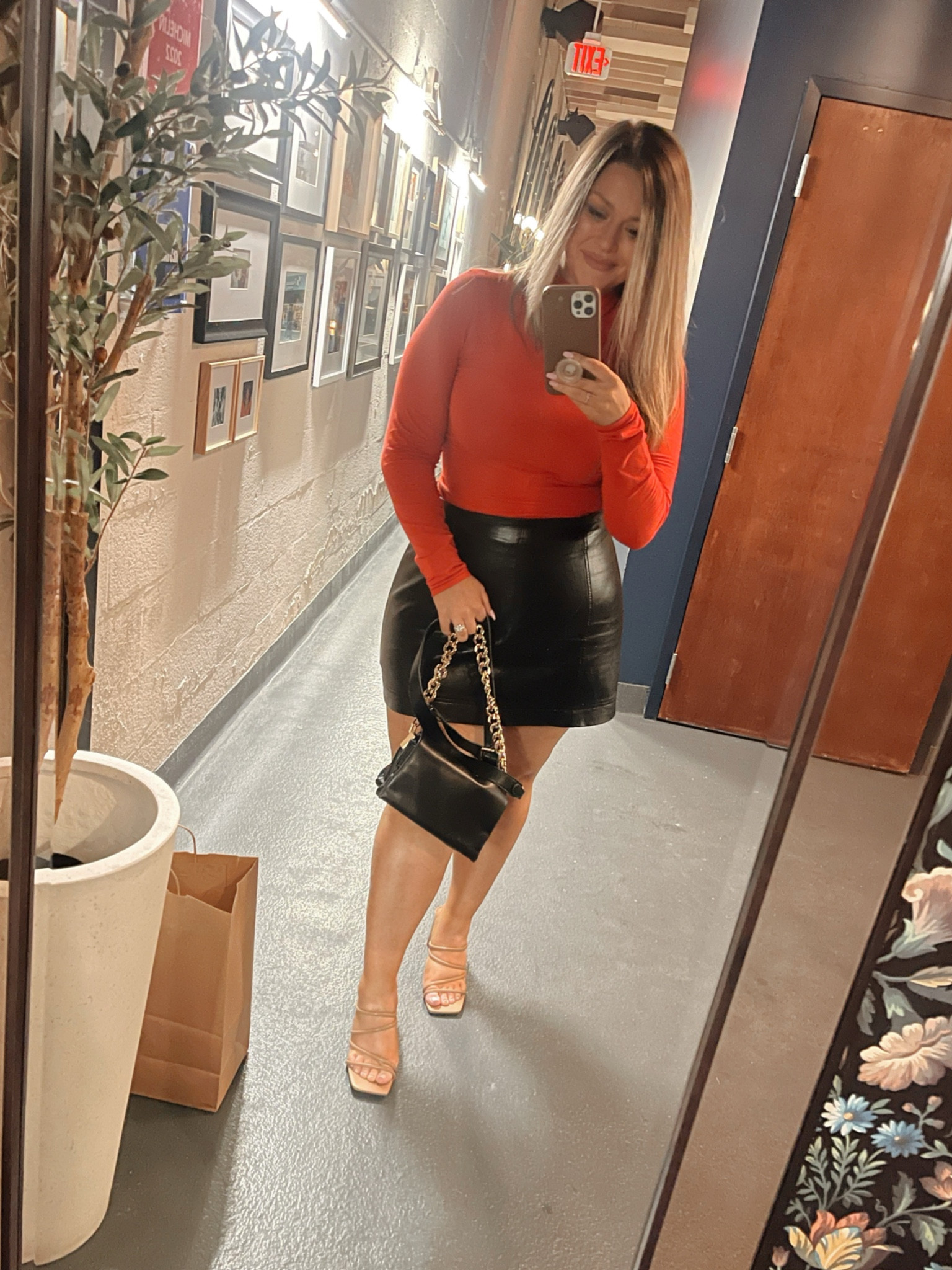 Valentine's Day Outfit ♥️



#LTKshoecrush #LTKstyletip #LTKmidsize