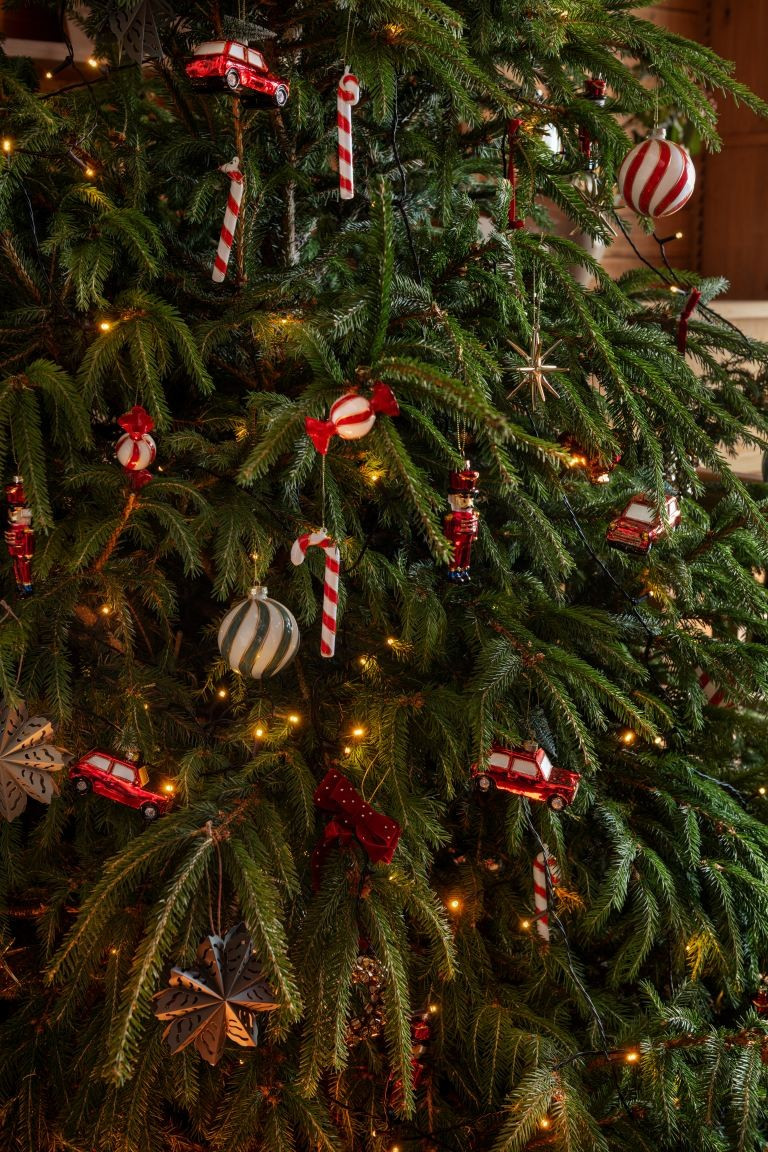 Glass Christmas Ornament | H&M (US + CA)