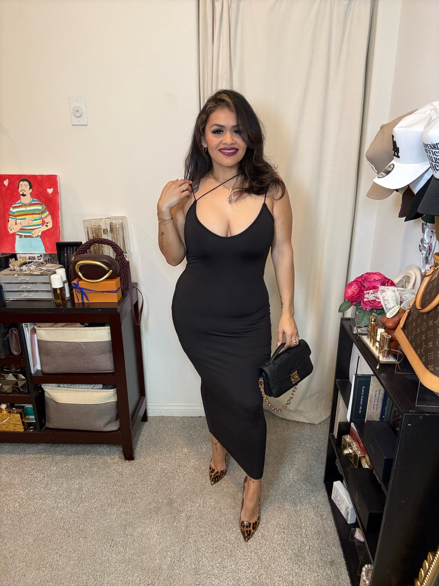 Black for the win 

#LTKPetite #LTKBeauty #LTKMidsize