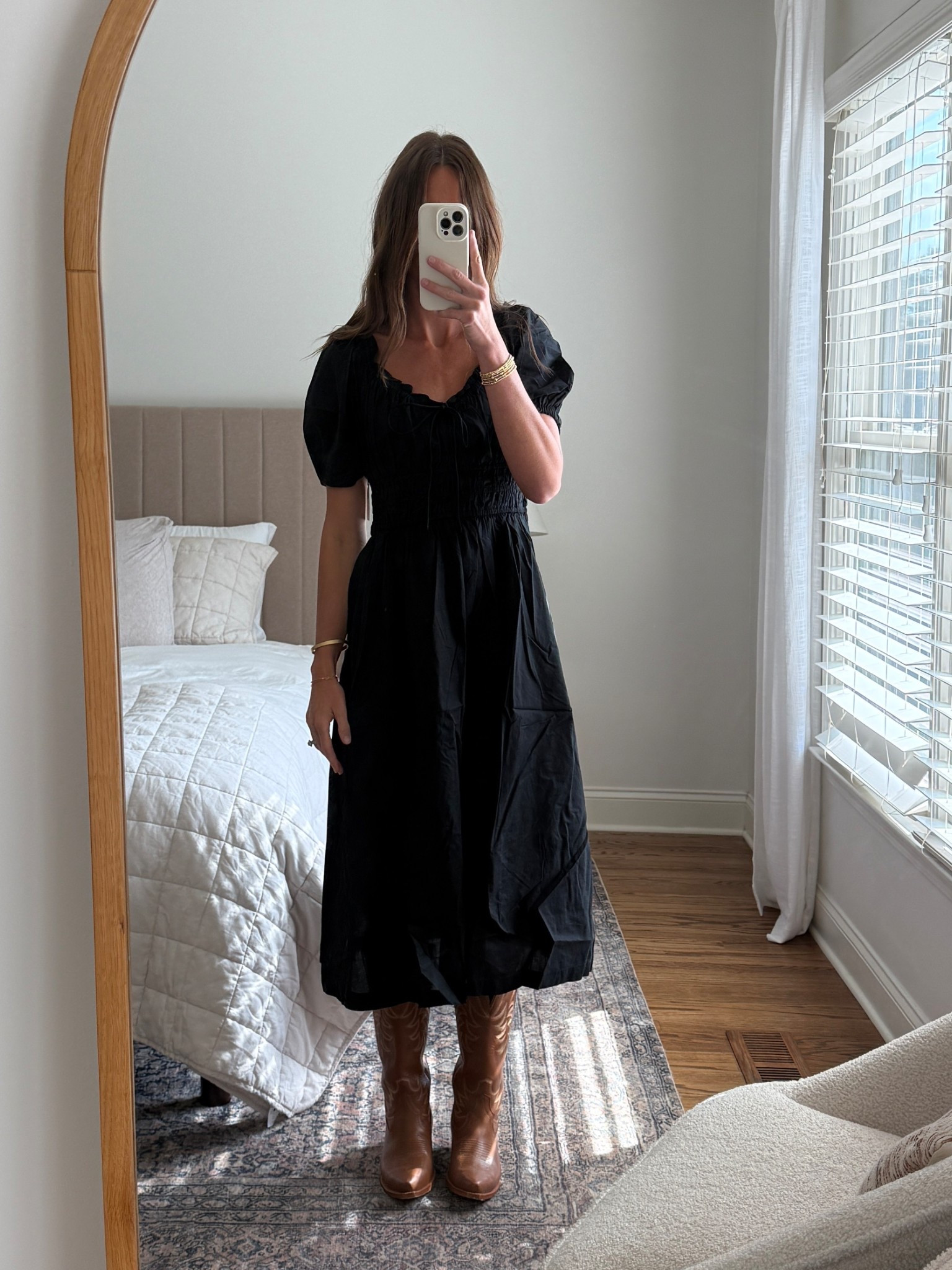 Old navy fall dress 

#LTKFallSale #LTKFindsUnder50