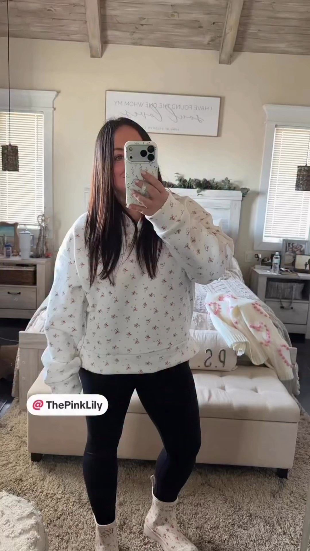 @pinklily perfect sweater 

#LTKootd #LTKValentine