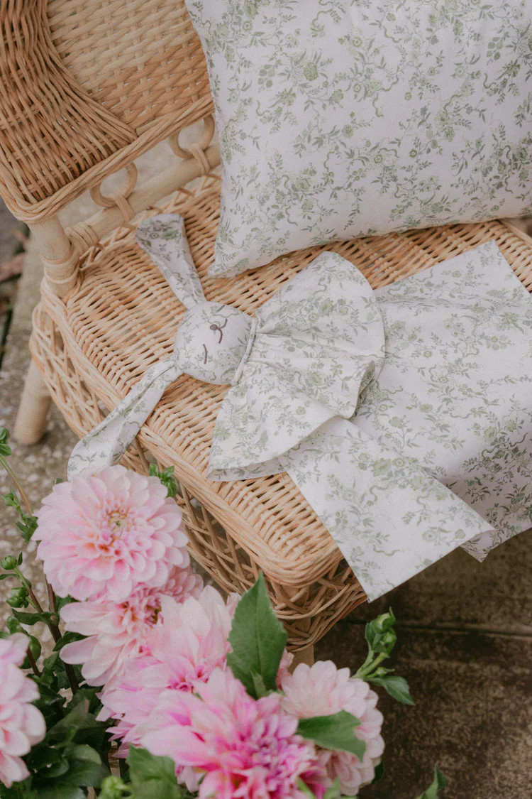 Posey Lovie | Parterre