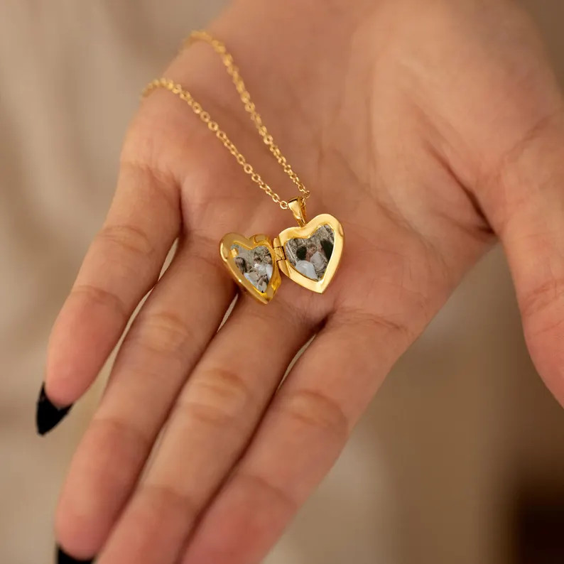 Personalized Heart Locket Necklace, Love Locket With Photo, Tiny Gold Heart Locket, Memorial Gift... | Etsy (US)