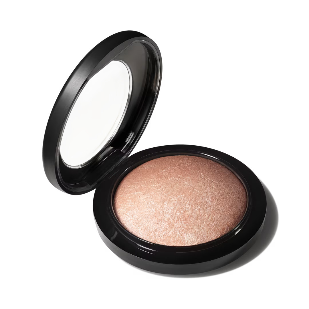 Pó Iluminador Mineralize Skinfinish | MAC Brazil E-Commerce Site | MAC Cosmeticos (BR)