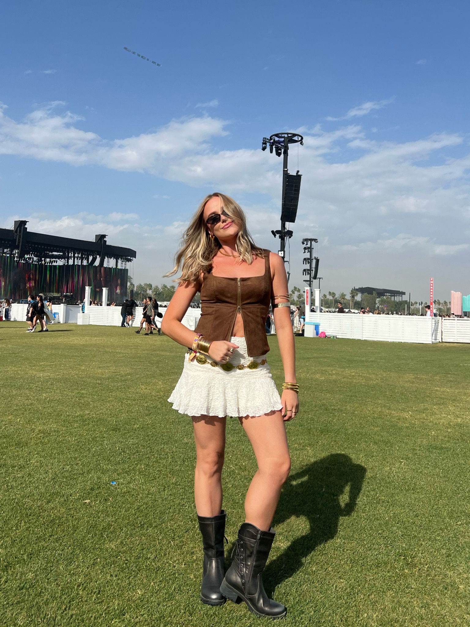 coachella day 1 outfit!!!! 

#LTKFindsUnder100 #LTKFestival #LTKTravel
