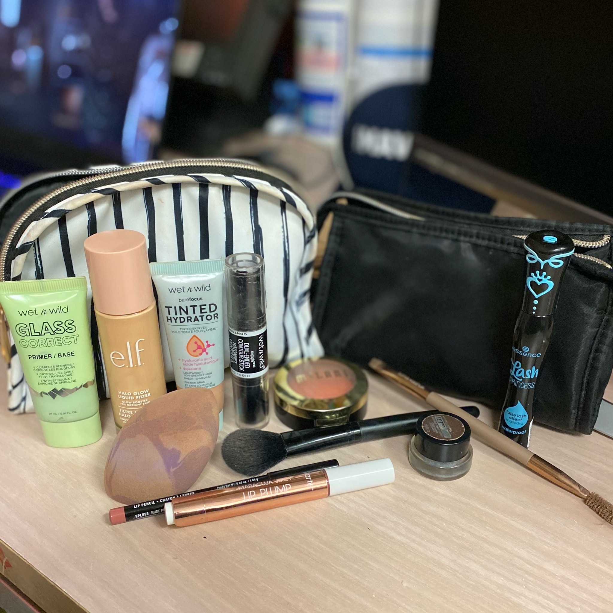 Quick glowy natural makeup routine 

#LTKbeauty #LTKHoliday