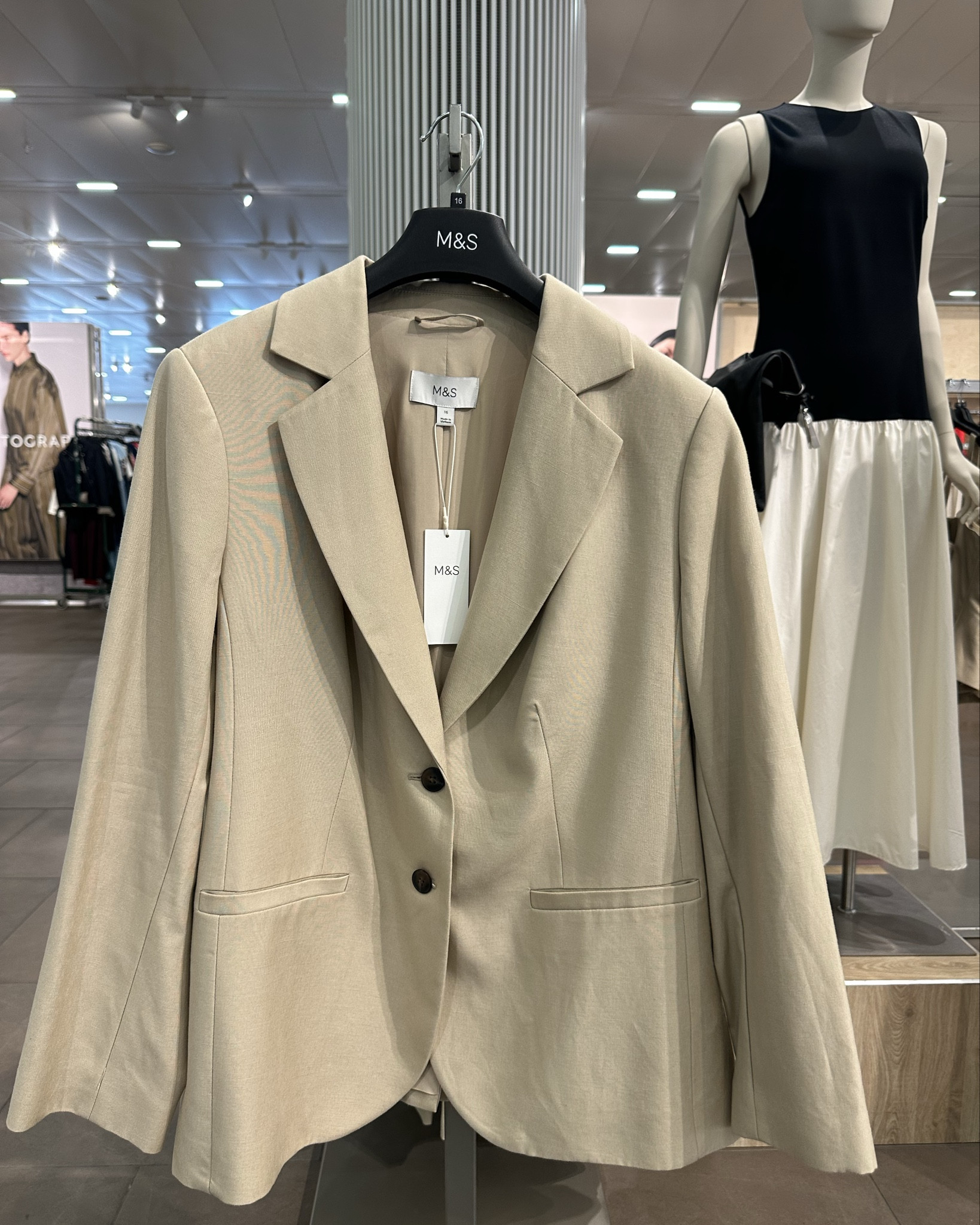 Beige blazer
 Neutral blazer
Spring workwear 
M&S blazer 
Spring tailoring 
Spring tailored co-ord
Beige suit 

#LTKstyletip #LTKspring #LTKworkwear