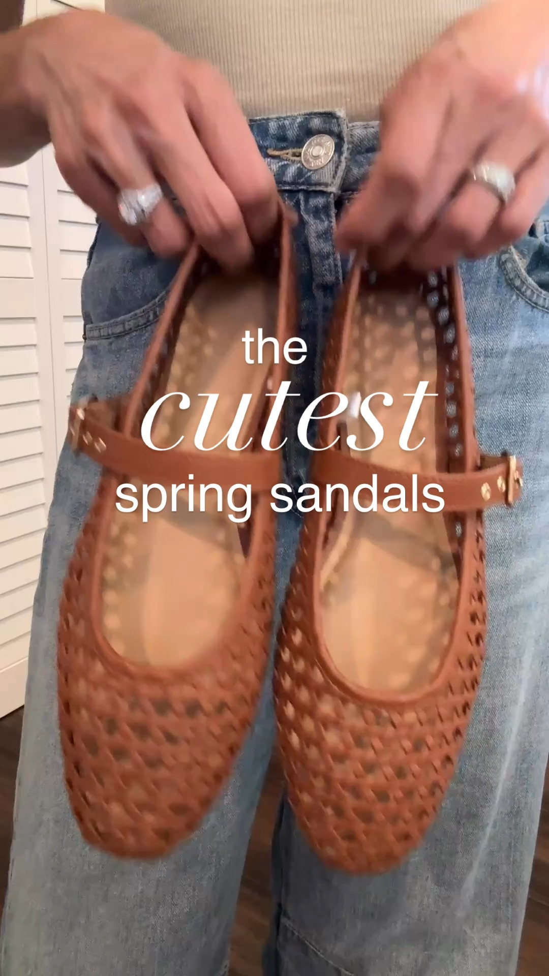 The cutest spring sandals both under $40 

#LTKShoeCrush #LTKStyleTip