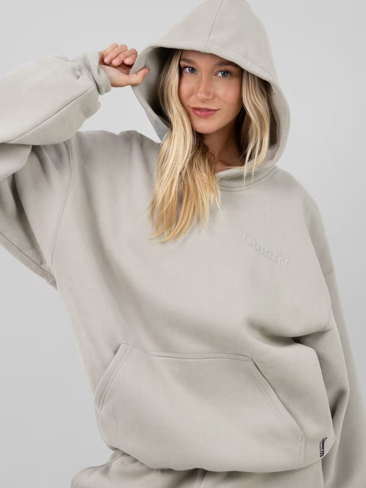 Minimalist Hoodie | Comfrt