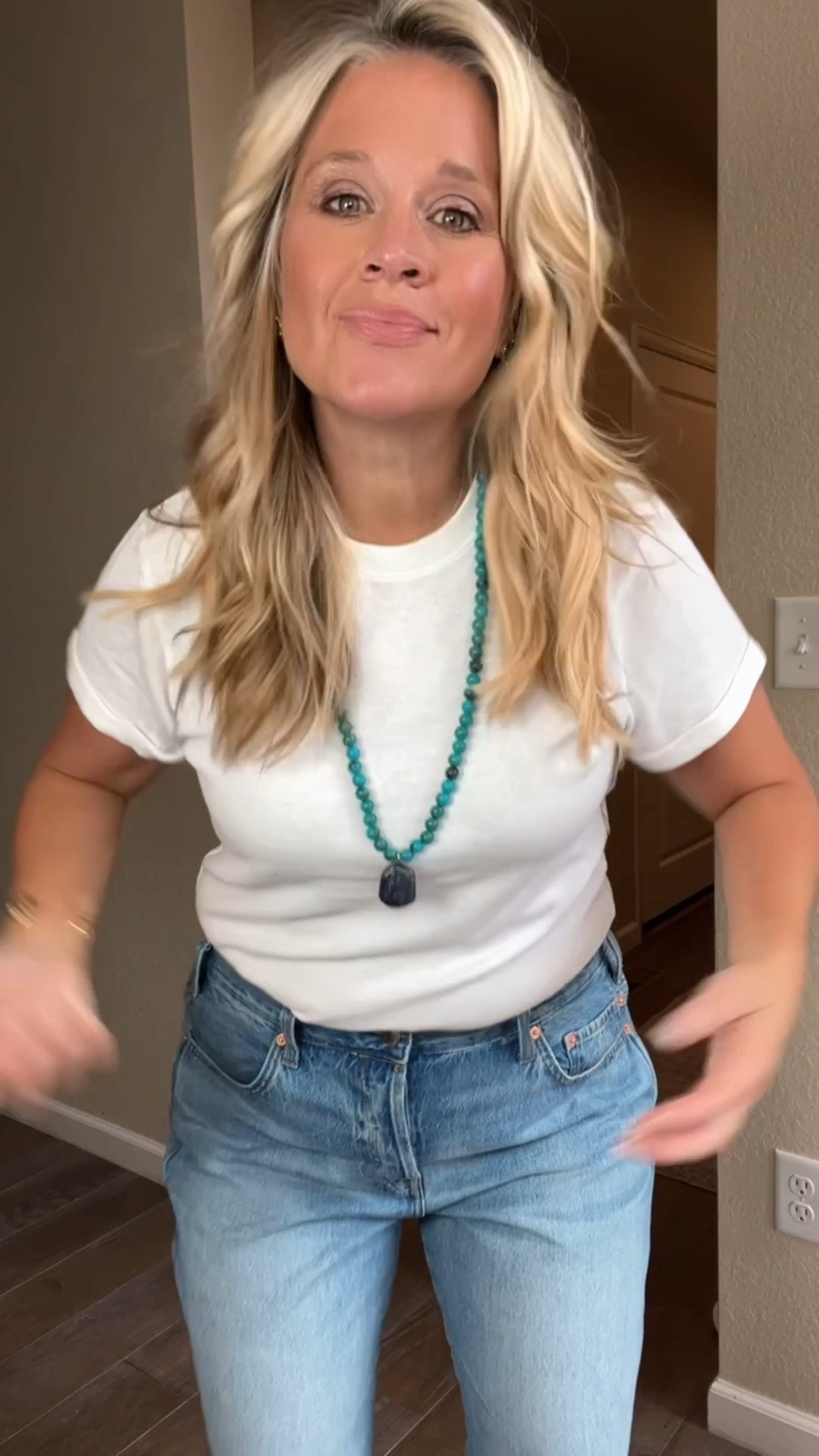 ✨Tap the bell, save and ❤️ start here over 40 fashion, midlife style, midsize fashion and luxury looks for less.  

 If you buy ONE thing from today’s edit, I’d start here. The jeans the the basic t on sale $10.
    
    “Relaxed through the middle + clean leg = the foundation for almost every fall outfit I’m wearing.”

⬇️Sizing information:
12 jeans tts 
R shirt medium (size down if in between sizes.) 

👑 Helping you look good, feel good.-Lindsey Denver   Check back daily for belly-friendly style, confidence, and Outfit Physics™.

#LTKOver40 #LTKMidsize #LTKPlusSize

Comment SHOP below to receive a DM with the link to this post on my LTK ⬇ https://liketk.it/6nHJs